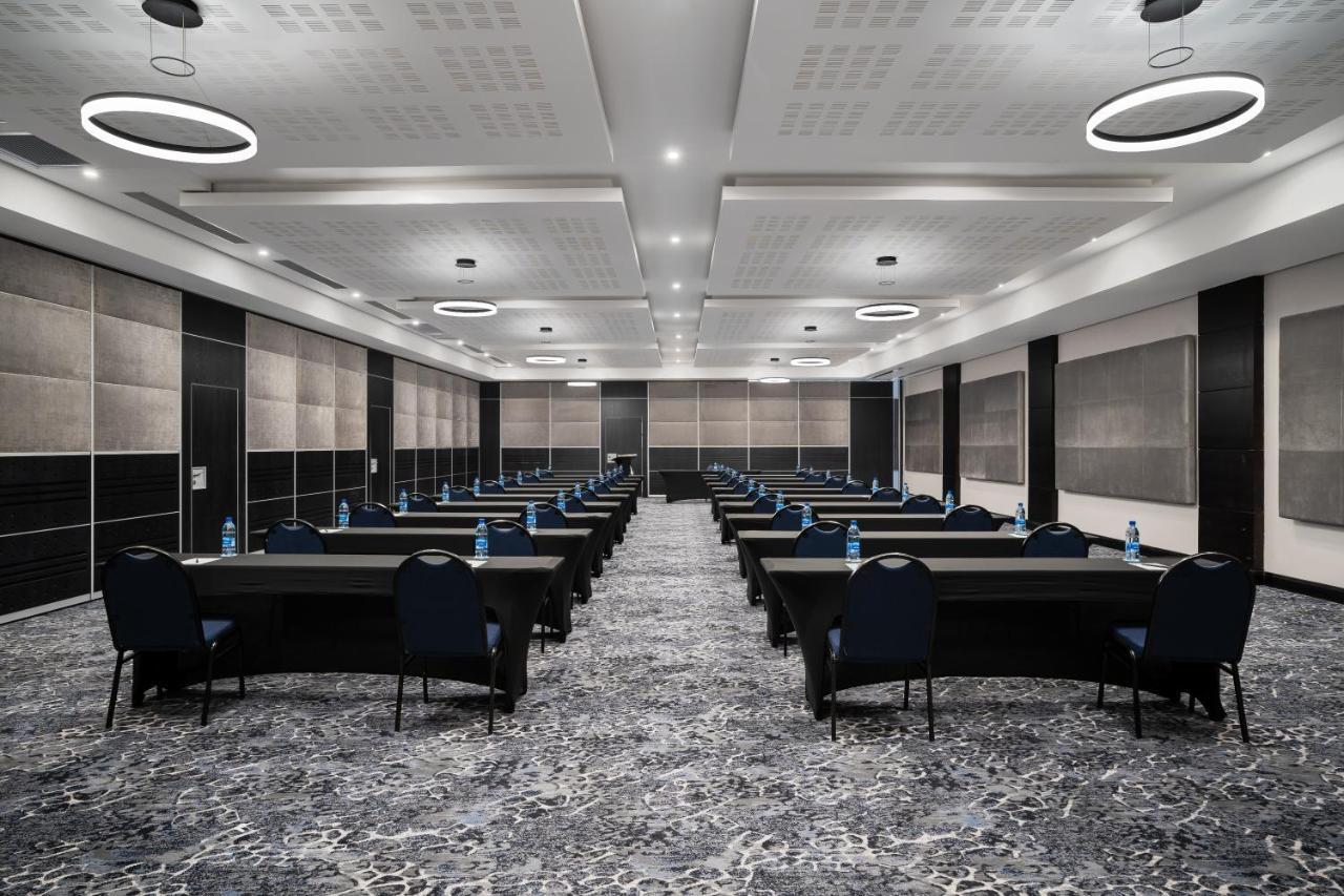 דורבן Premier Splendid Inn Umhlanga מראה חיצוני תמונה